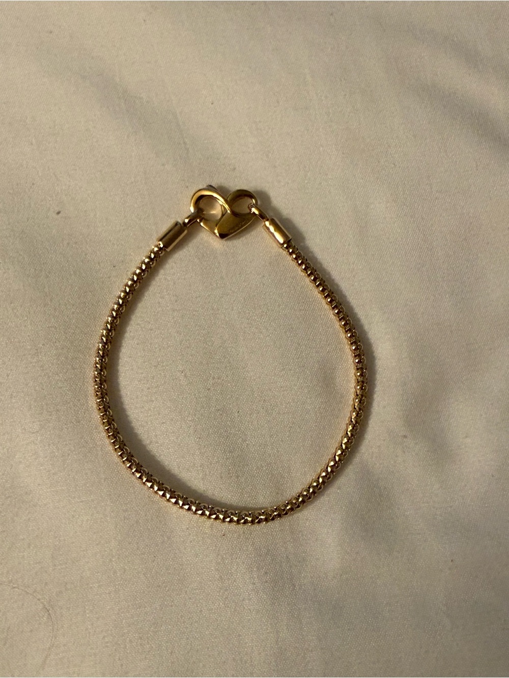 Pandora Gold Heart Clasp Chain Bracelet